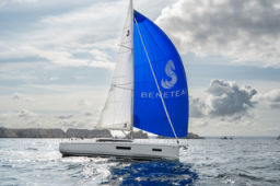 Thumbnail oceanis 37 1 image exterior running 4 cgwjlu