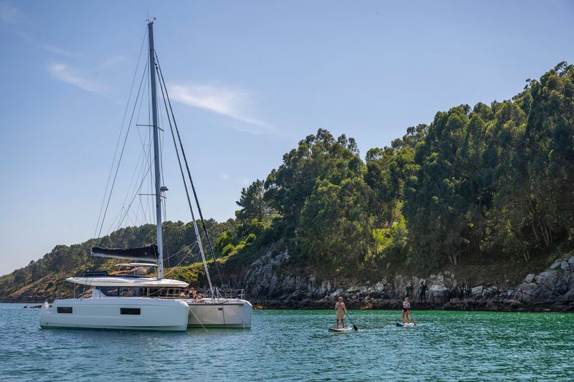 Private yacht charter experience in Marina del Rey, guests on deck. Private yacht charter experience in Marina del Rey, guests on deck.