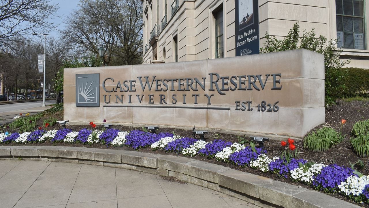 Case Western Reserve University Case Western Reserve University