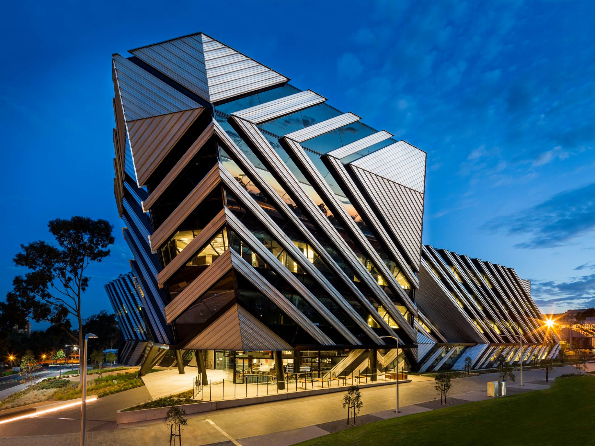 Monash University Admission 2023, Ranking , Acceptance rate, Fees & Courses