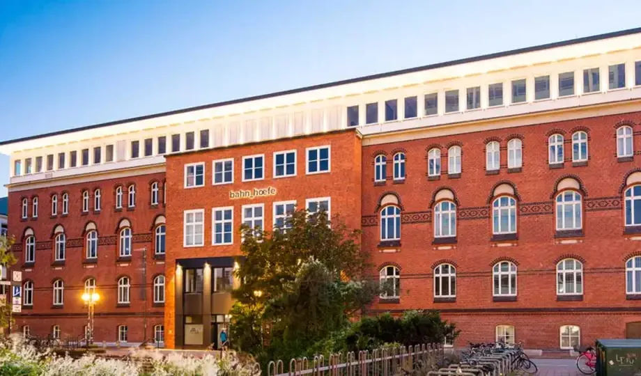 University of Europe for Applied Sciences University of Europe for Applied Sciences