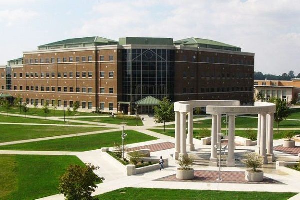 University of Illinois Springfield