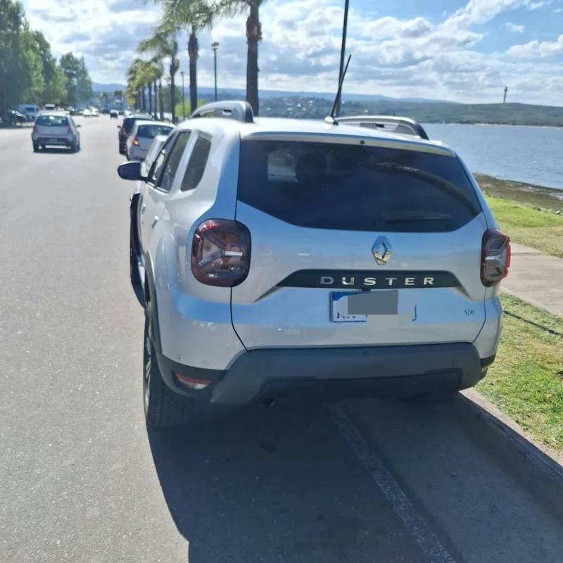 Renault Dusted 1.3 Cvt Iconic 2025 3000km 2