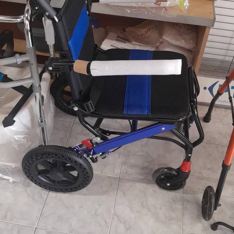 Silla de Ruedas Especial de Aluminio 3