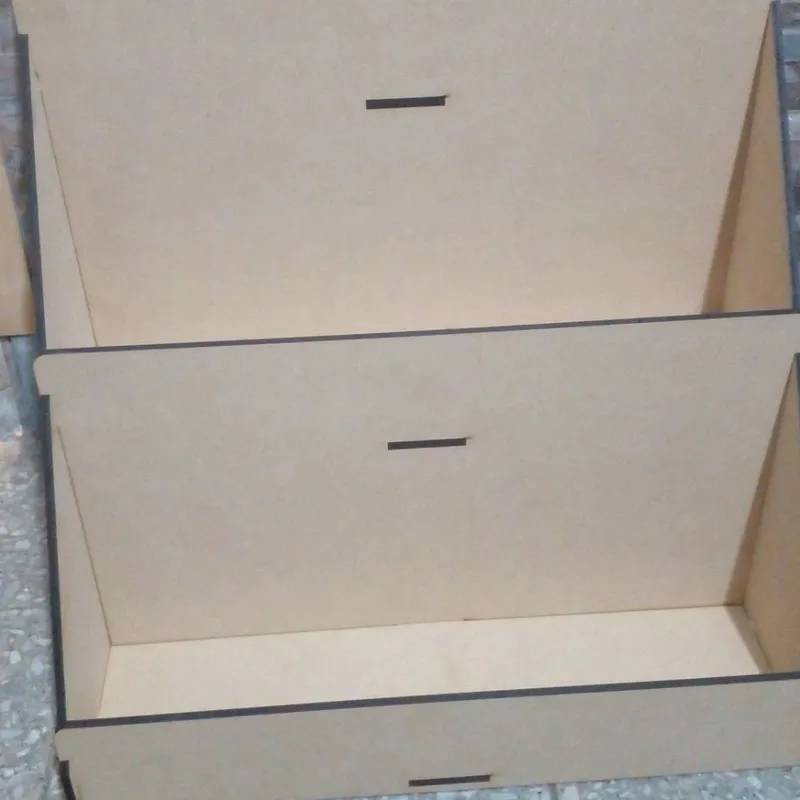 Biblioteca ,estantes 2