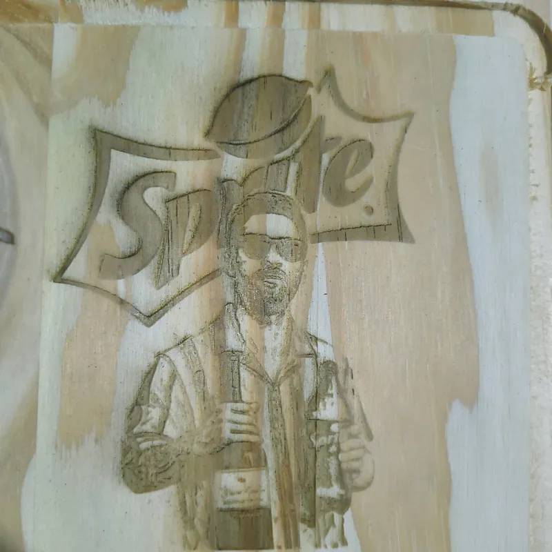 Tabla de Asado Messi Vino y Sprite 3