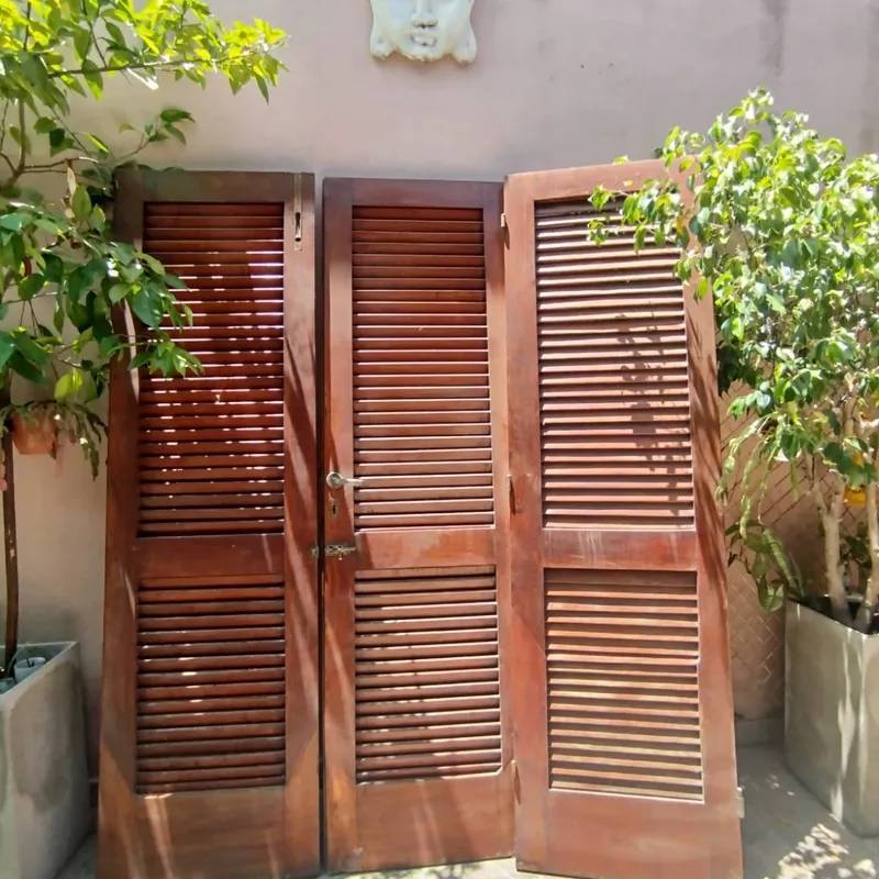Vendo Puerta Ventana de Cedro 2