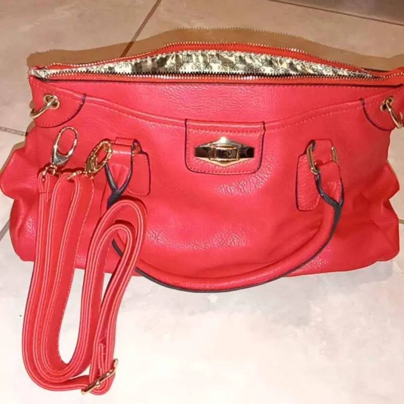 Vendo Carteras de Cuero 3