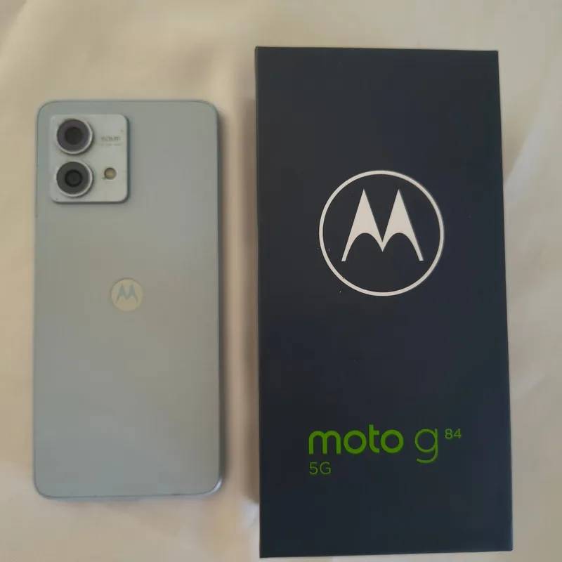 Motorola G84 5g Usado Celeste Claro
