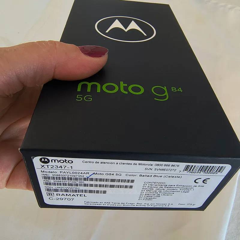 Motorola G84 5g Usado Celeste Claro 4