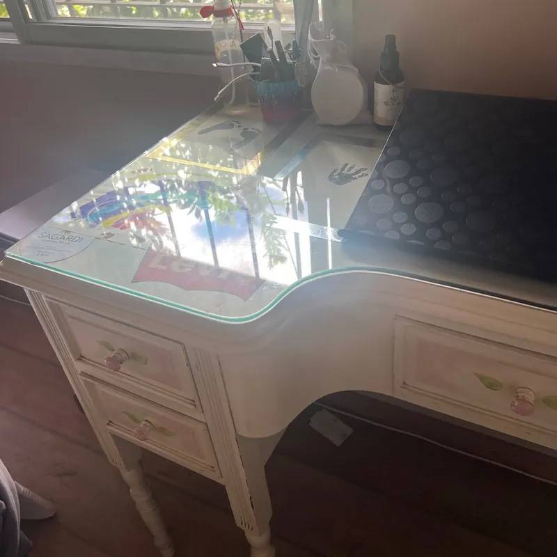 Escritorio Blanco con Vidrio 2