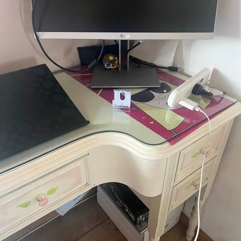 Escritorio Blanco con Vidrio 3