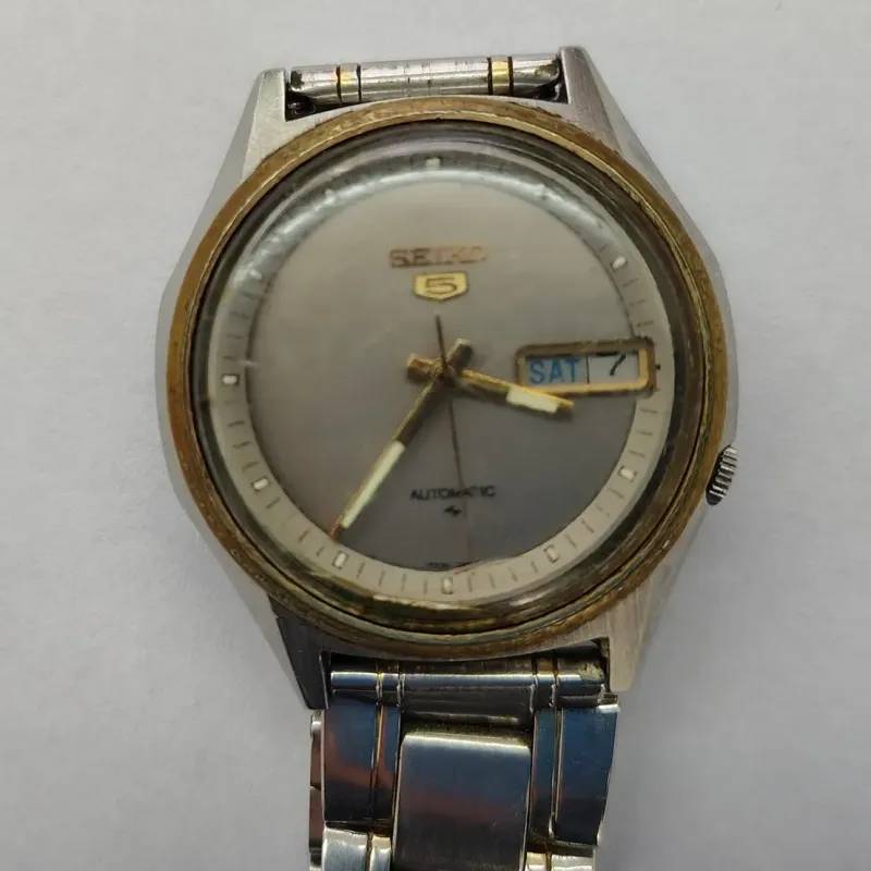 Reloj Seiko 5 Automatico Vintage Plateado-borde Dorado