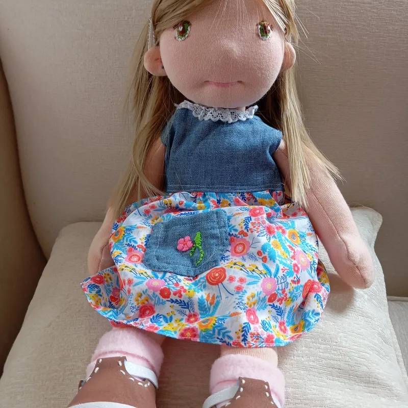 Muñeca Artesanal Waldorf