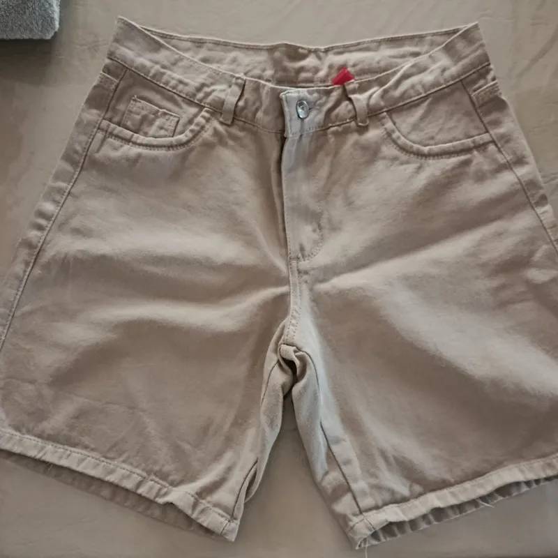 Bermuda Tiro Medio Rigida