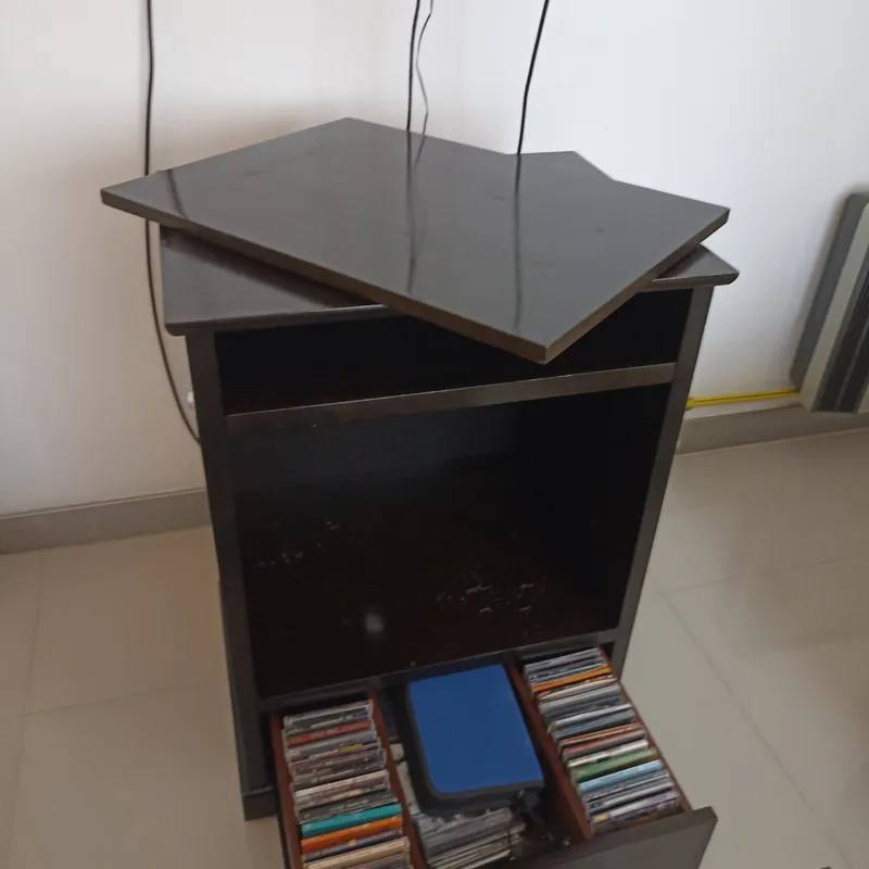 Mesa para TV o Audio 2