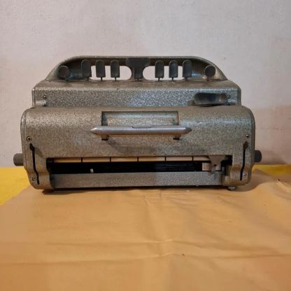 Maquina de Escribir Perkins Brailler 4