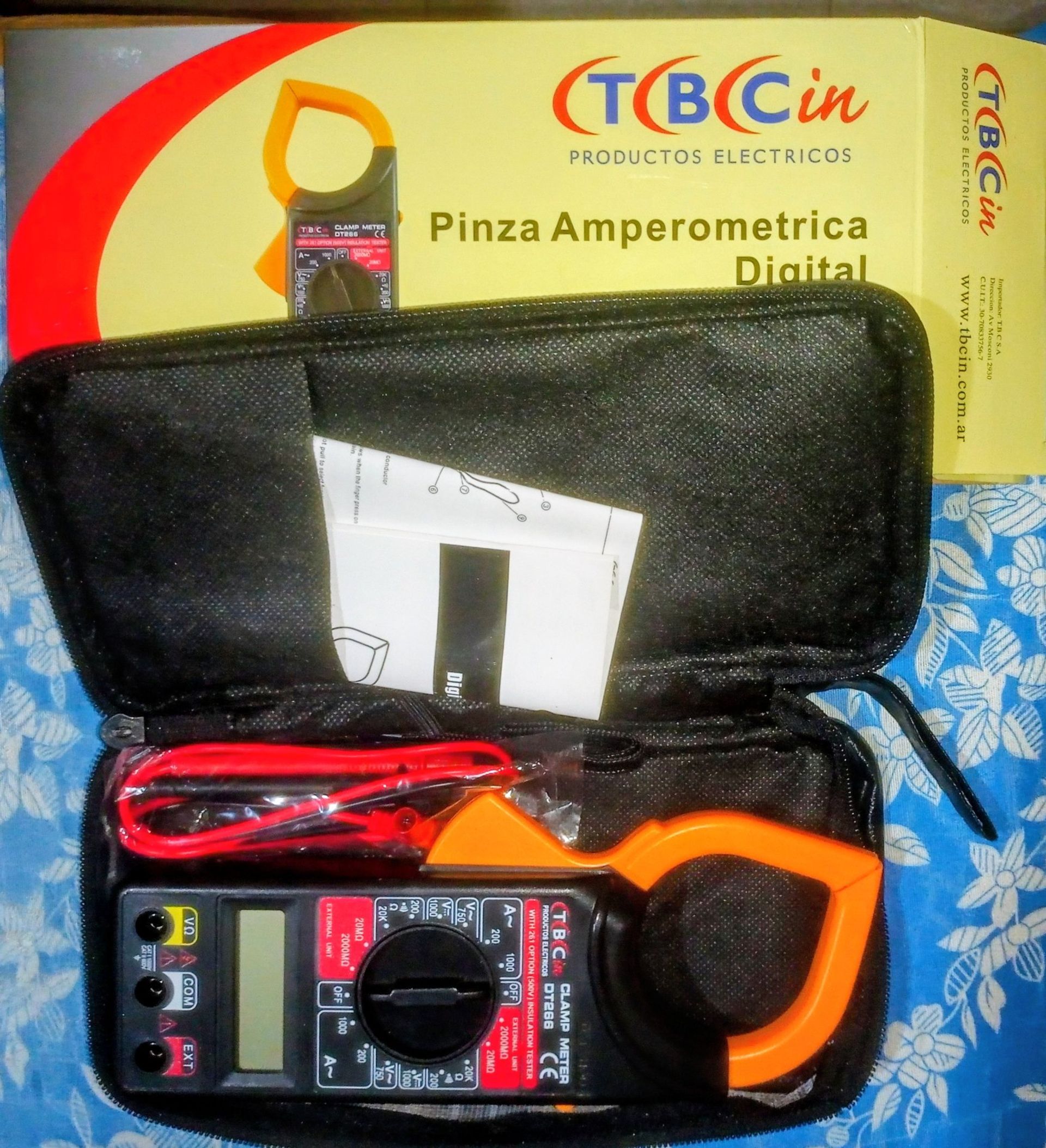 Pinza Amperimétrica Multímetro con Funda Nueva