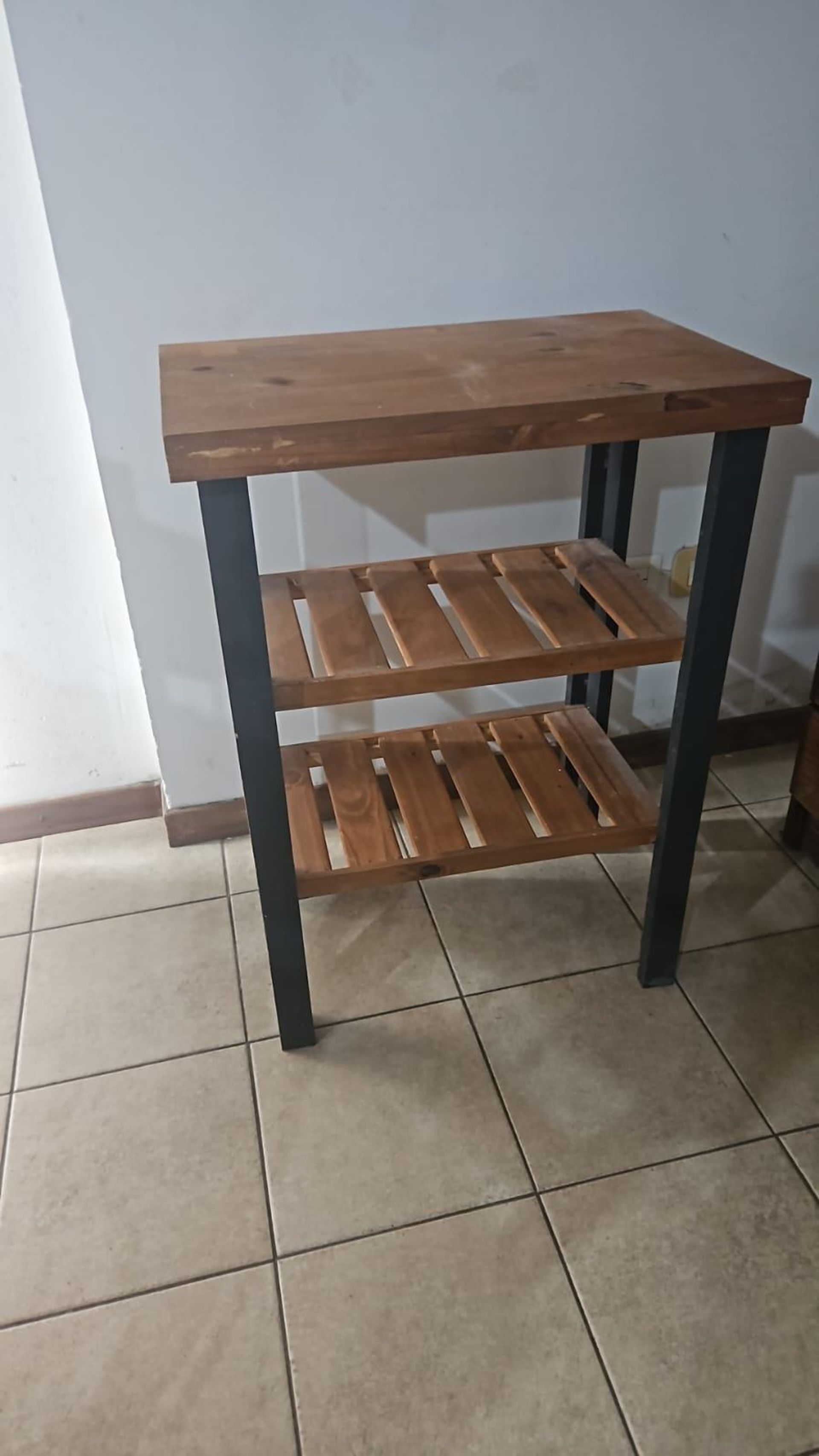 Mesa Chica Alta 1,00x40cm
