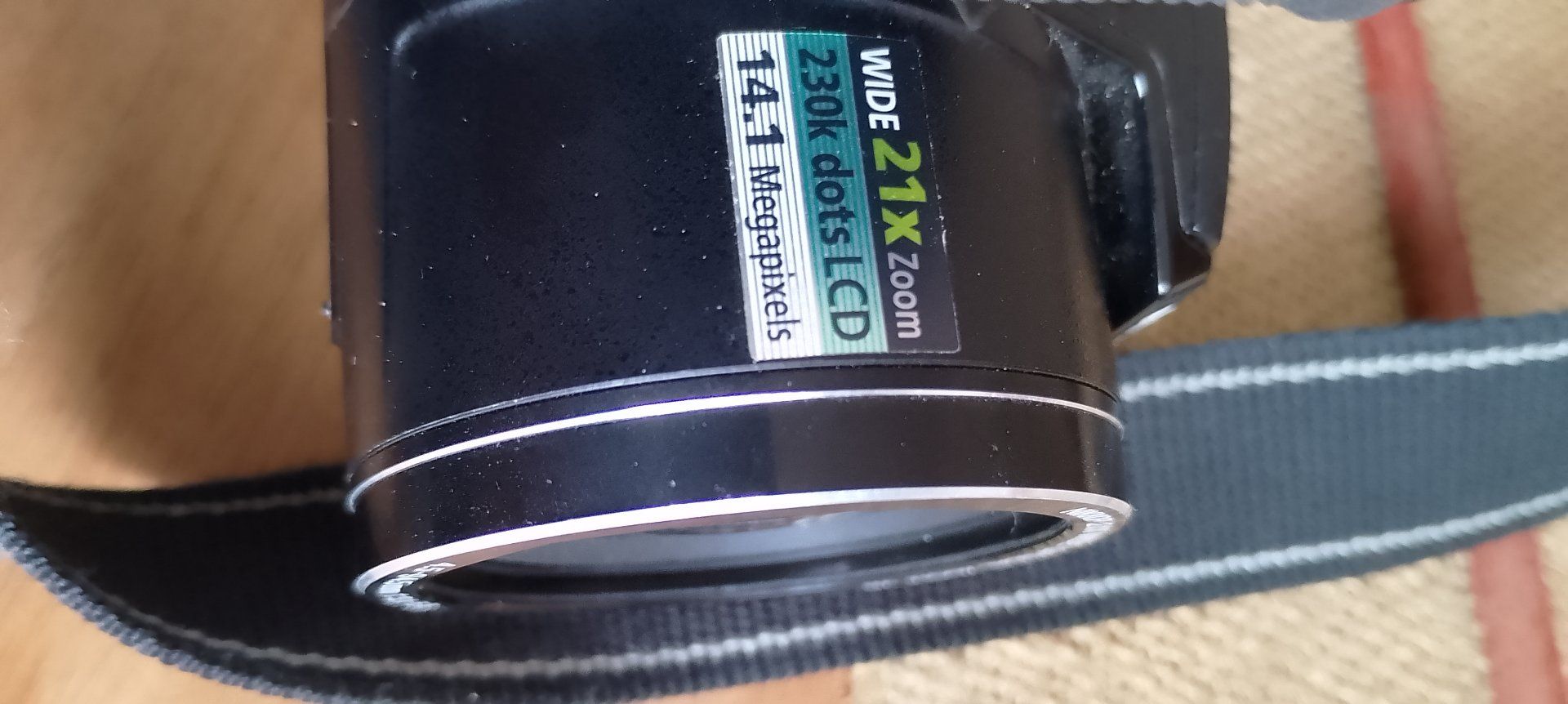 Camara Nikon Coolpix L310