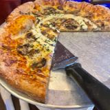 Medium Holy Shiitake Pizz