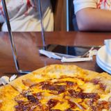 Small Funky Q Chick Pizza