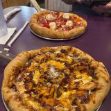 Small Funky Q Chick Pizza