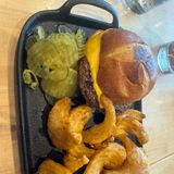 Classic Cheeseburger