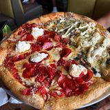 MD Split Specialty Pizza