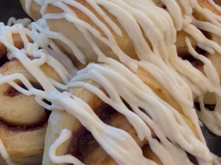 Cinnamon Rolls App