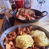 Eggs Benedict