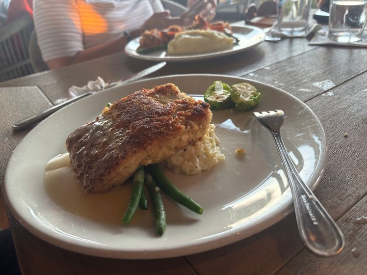 D Macadamia Crusted Mahi