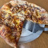 Small Funky Q Chick Pizza