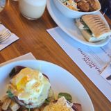 Eggs Benny