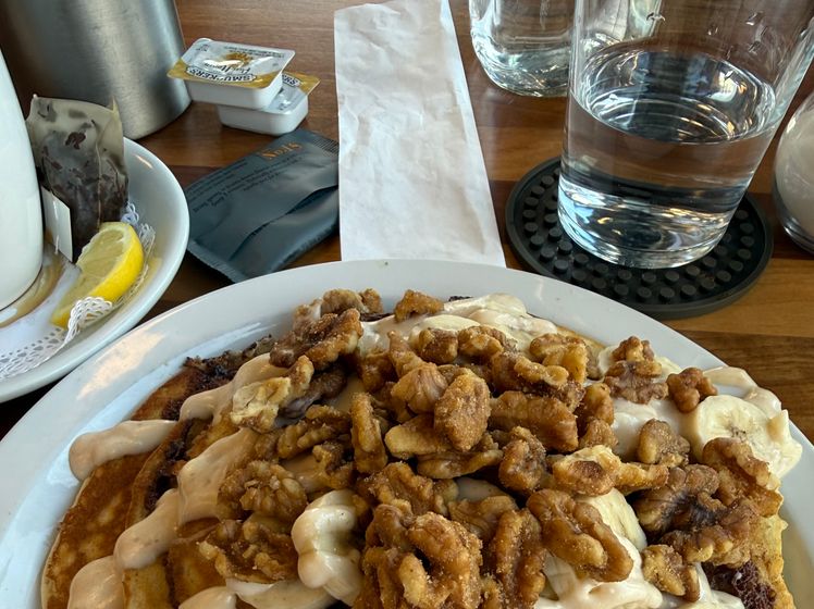 3 Going Banana Pancakes