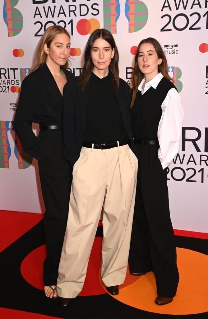 How to build your very own Normcore wardrobe jNR67XSE3