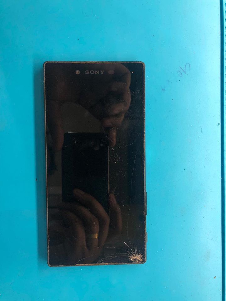 Sony Xperia XZ Screen Repair