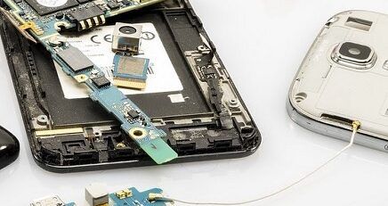 IPHONE repair specialist