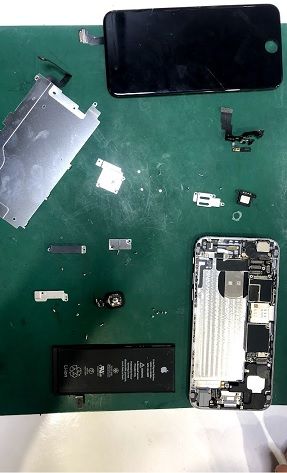 IPHONE Screen Repair Service