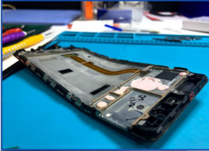 Advantages You Get by Choosing Professionals for IPHONE and Samsung Phone Repair