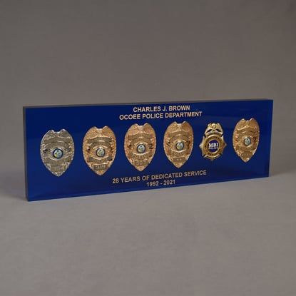 Buy acrylic glass badges in premium quality –