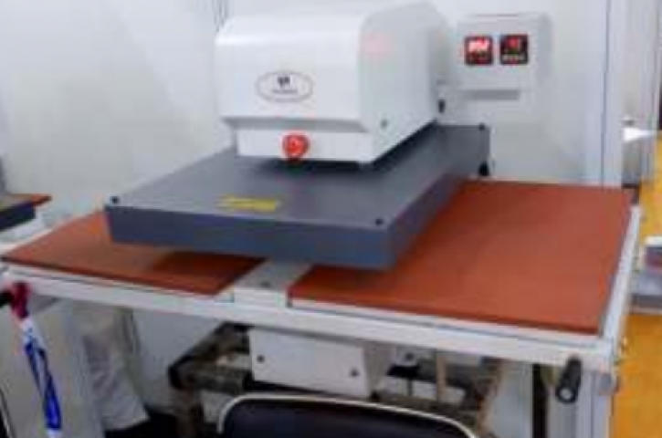 T-shirt Badge Printing Machine AMD-54