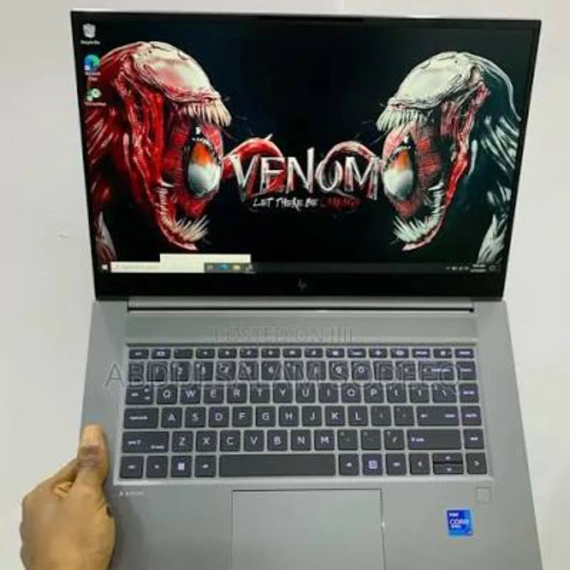 HP ZBook Studio G8