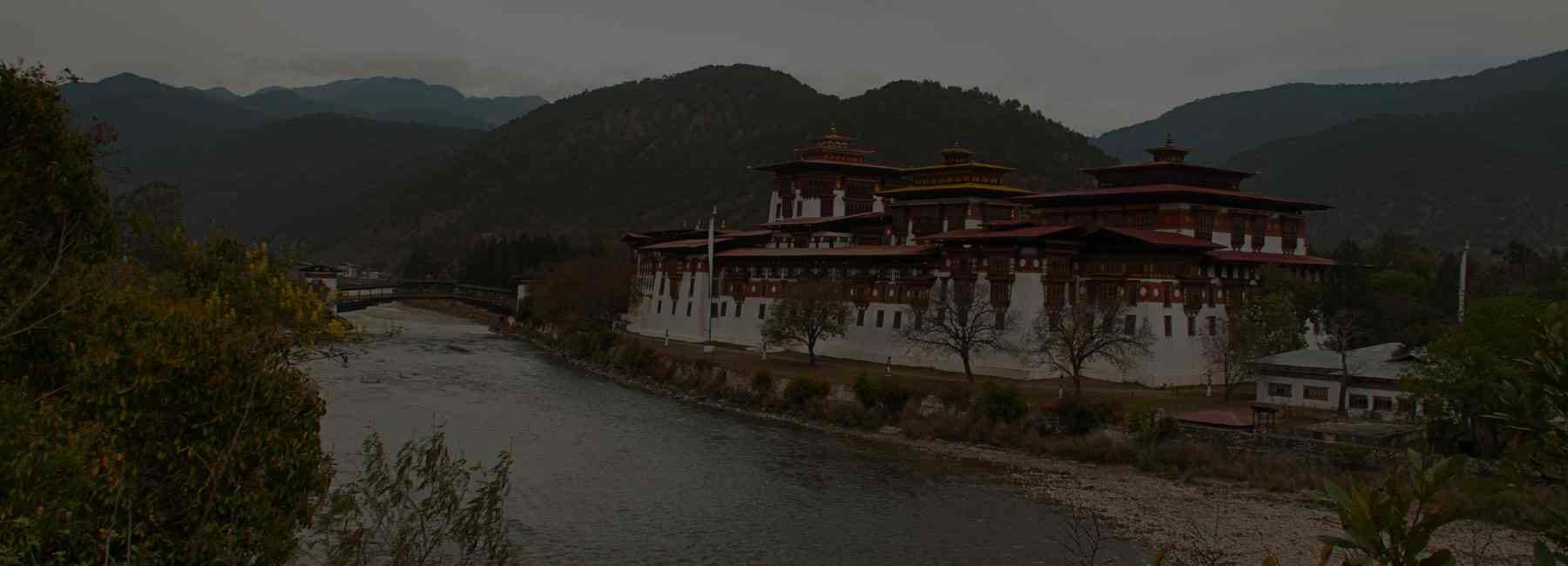 6 Days / 5 Nights | Phuntsholing • Thimphu • Punakha • Paro