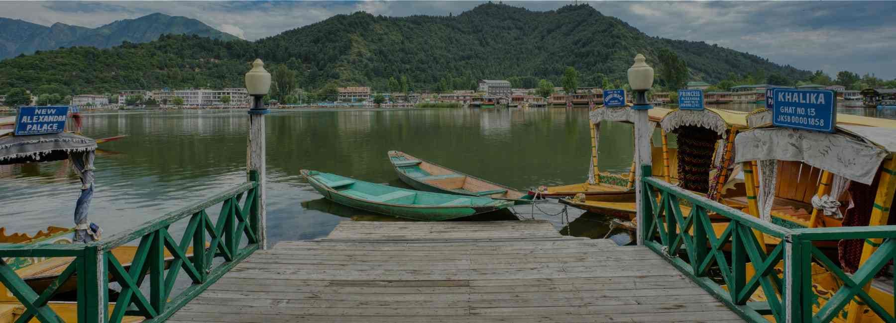 Timeless Valleys – Best of Kashmir Group Getaway with Shikara Ride