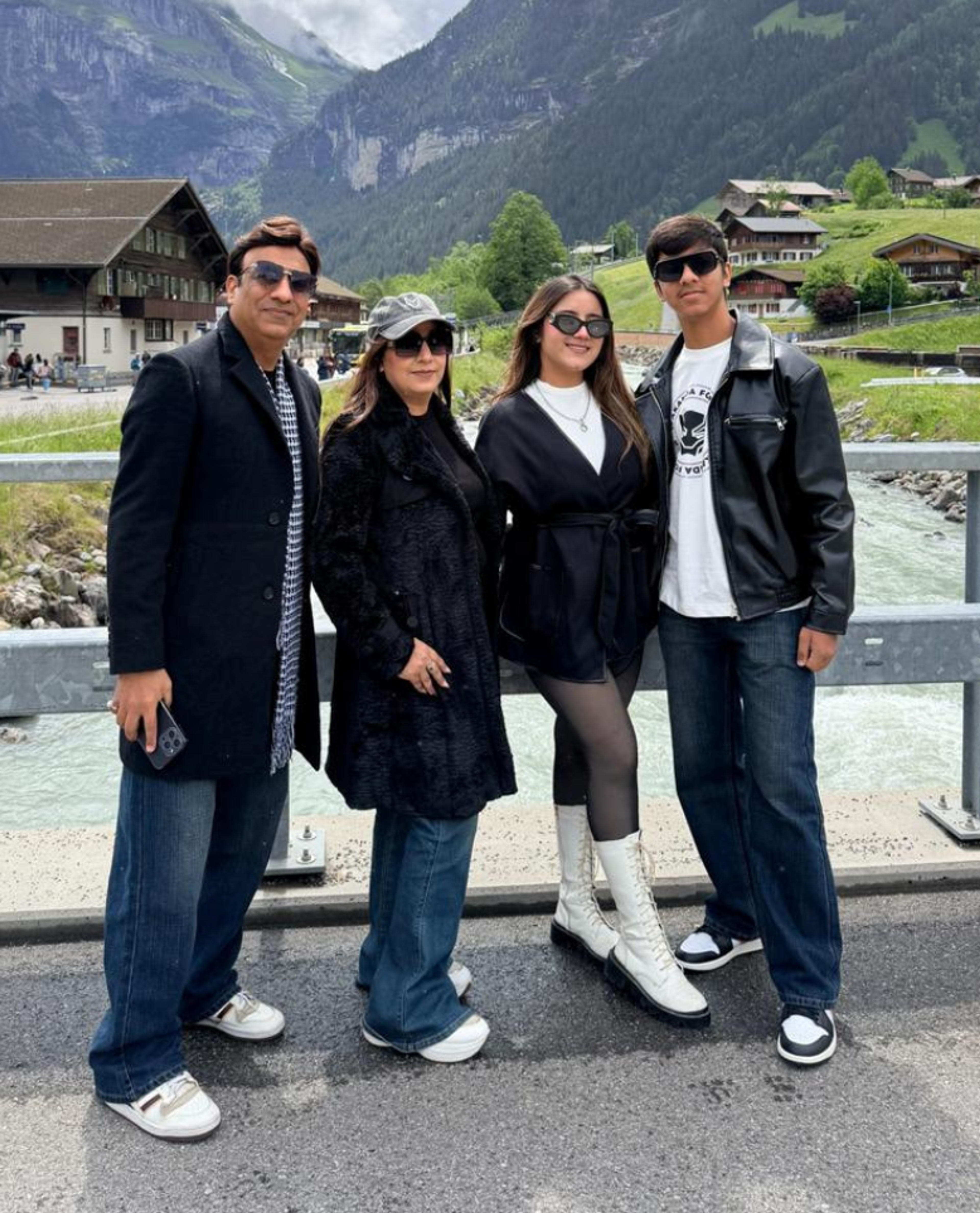 European Journey | Swiss Peaks & Paris Family Tour