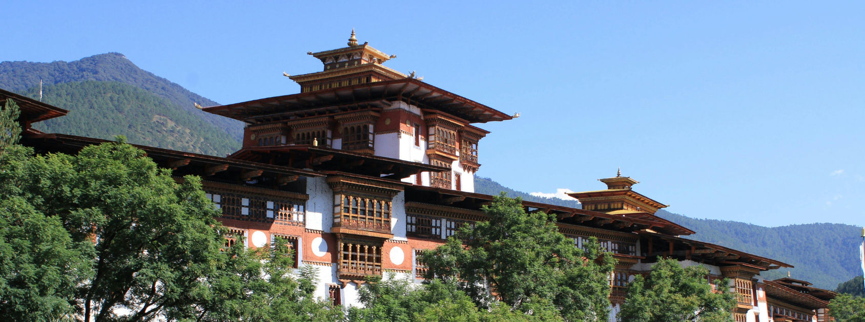 6 Days / 5 Nights | Phuntsholing • Thimphu • Punakha • Paro