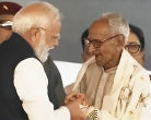 PM Modi Touches Feet of 98-Year-Old Makhanlal Sarkar: Who is This BJP Veteran?