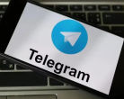 Telegram,WhatsApp