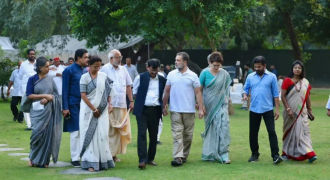 Rahul Gandhi Tea Party